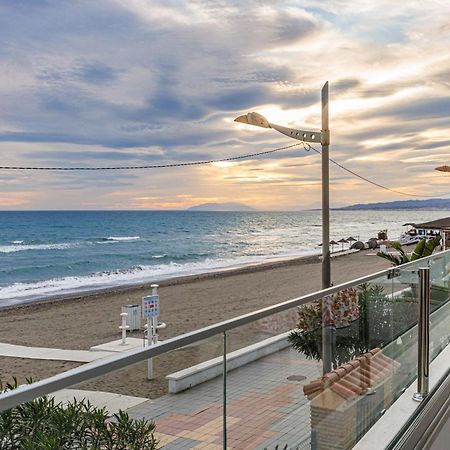 טורוקס Laguna Beach Wohnung Mit Freiem Meerblick מראה חיצוני תמונה