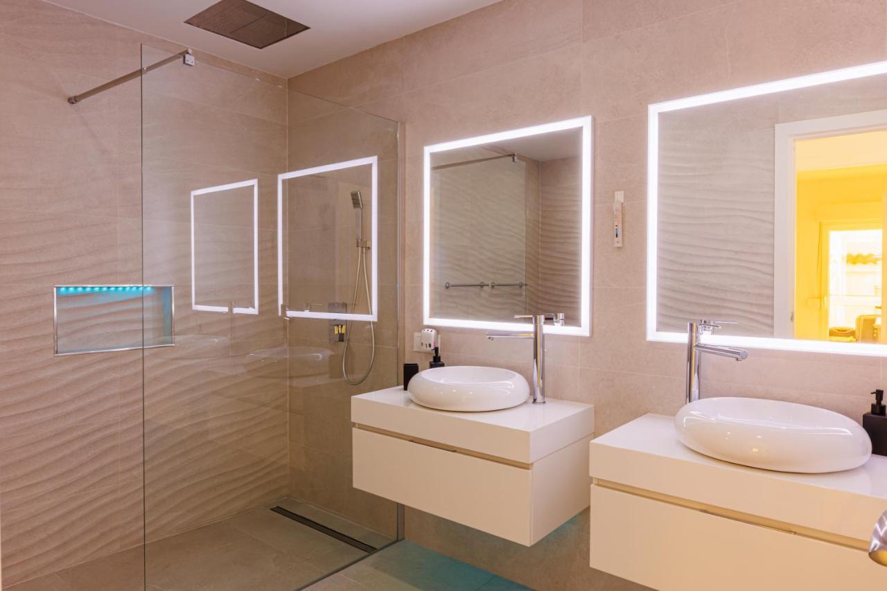 טורוקס Laguna Beach Wohnung Mit Freiem Meerblick מראה חיצוני תמונה