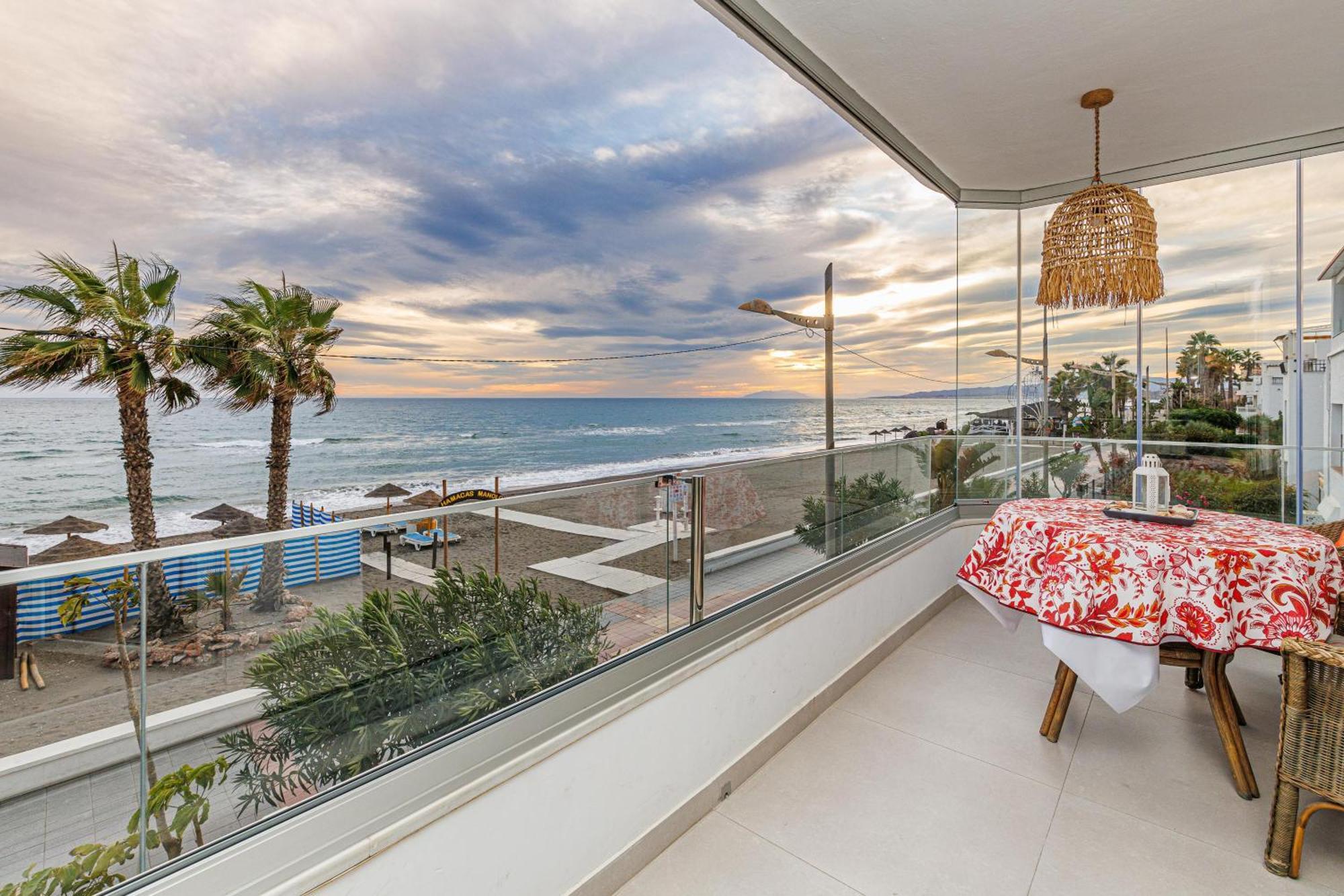טורוקס Laguna Beach Wohnung Mit Freiem Meerblick מראה חיצוני תמונה